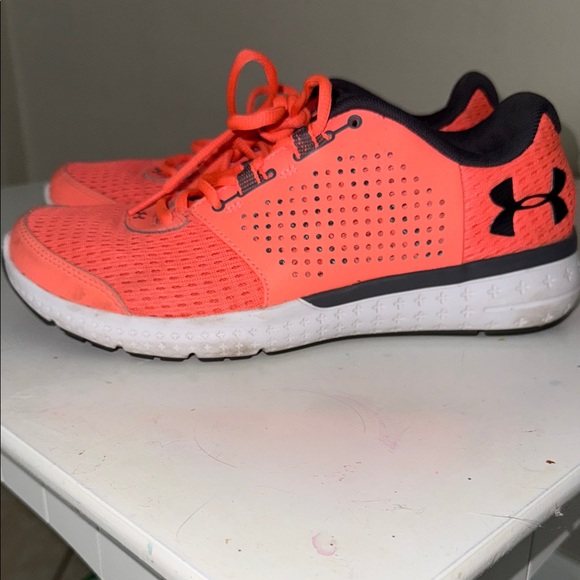 Under Armour Shoes - Under Armour Woman’s Coral/Black 9.5 M